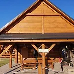 샬레 Zagroda Z Bala Z Basenem & Sauna & Balia Z Hydromasazem