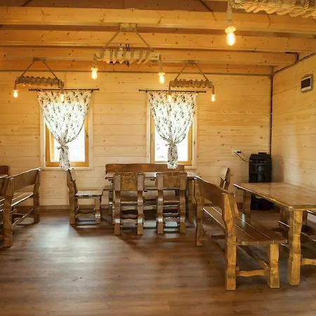 Zagroda Z Bala Z Basenem &sauna & Jacuzzi & Balia Slopnice