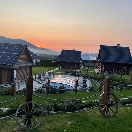 Zagroda Z Bala Z Basenem & Sauna & Balia Z Hydromasazem Chalet