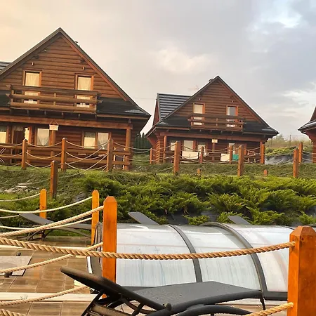 샬레 Zagroda Z Bala Z Basenem &sauna & Jacuzzi & Balia *