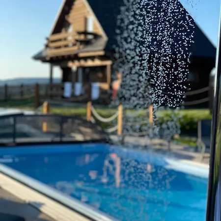 Zagroda Z Bala Z Basenem & Sauna & Balia Z Hydromasazem Chalet *