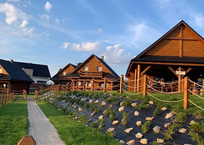 Zagroda Z Bala Z Basenem & Sauna & Balia Z Hydromasazem בקתה Slopnice