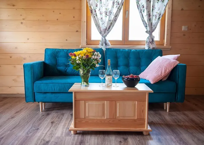 בקתה Zagroda Z Bala Z Basenem & Sauna & Balia Z Hydromasazem Slopnice