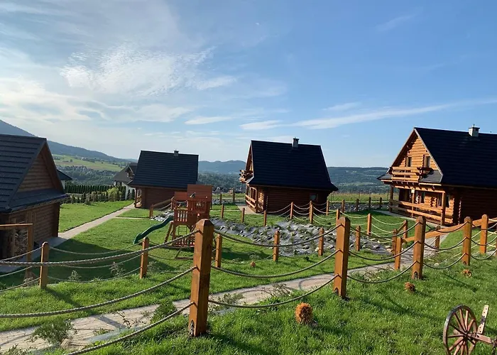 בקתה Zagroda Z Bala Z Basenem & Sauna & Balia Z Hydromasazem *